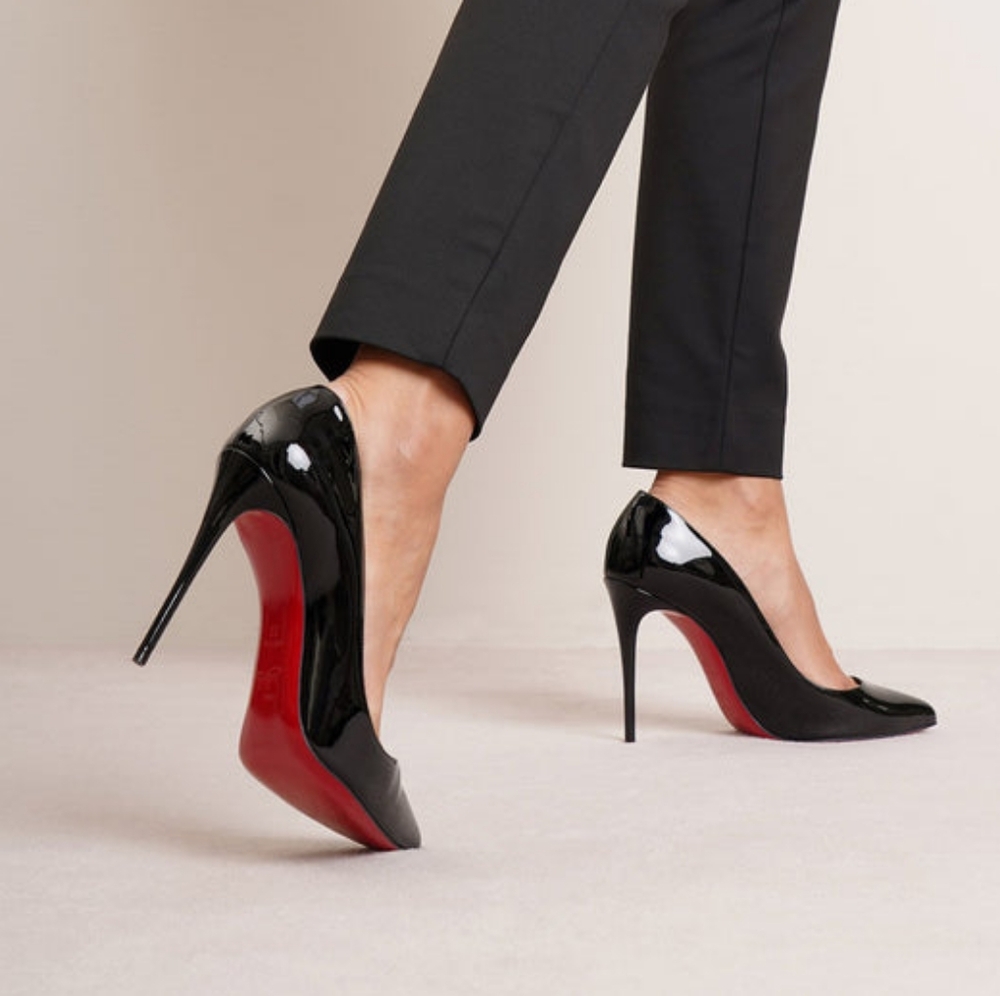 Christian Louboutin Pigalle 100 Leather Pumps